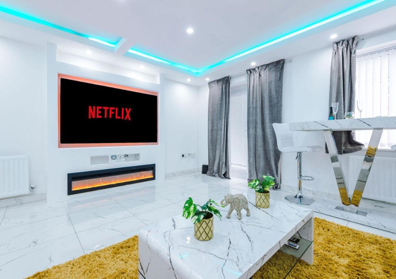 Luxury 3 Bedroom House Close To Center Mánchester